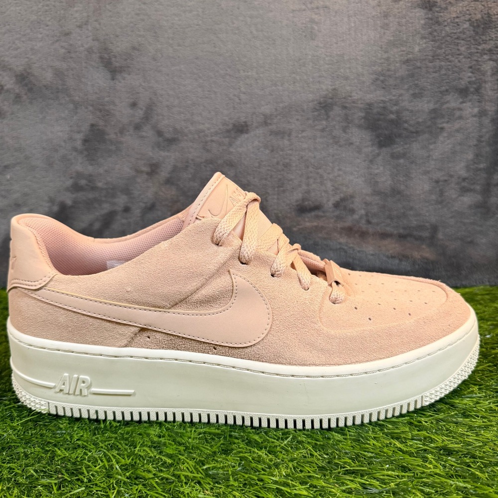 Nike Platform Suede Sneaker in Blush Pink